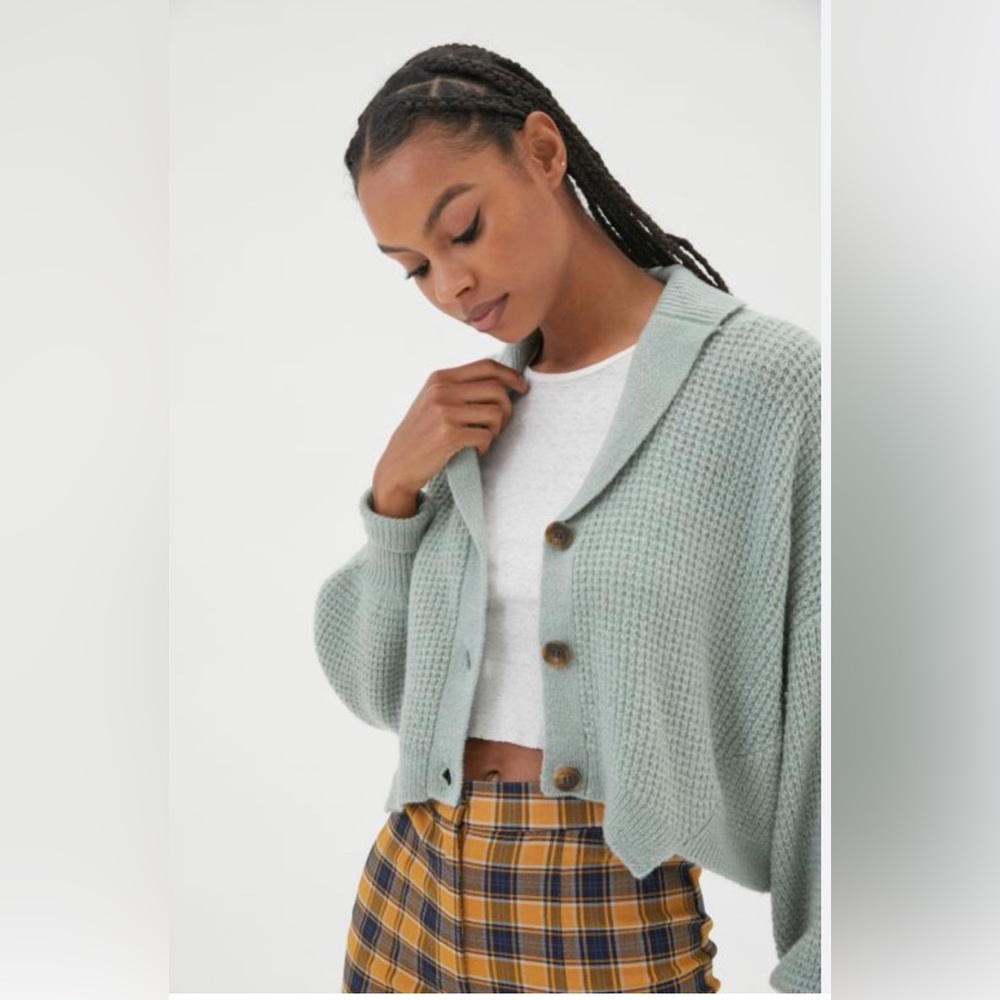 Urban Outfitters Leighton Collared Brushed Shawl sage green cardigan small